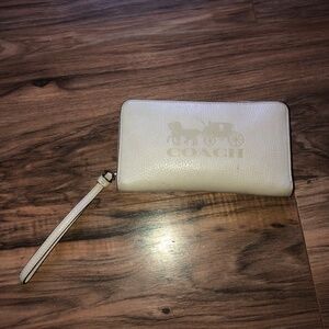 Coach wristlet Wallet